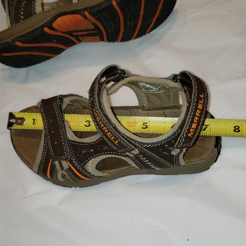Merrell Sandals Water Leather Upper Hiking Active Sporty Kids 11 EUC
